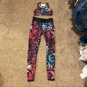 Constantly Varied Gear workout set. Size small.